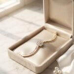 Blooming Luxe Crystal Motif Bracelet