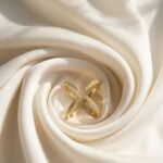 Fleur Étoile Cross Ring