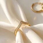 Fleur Élan Chevron Ring